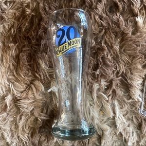 Blue‎ Moon 20th Anniversary Pilsner beer glass